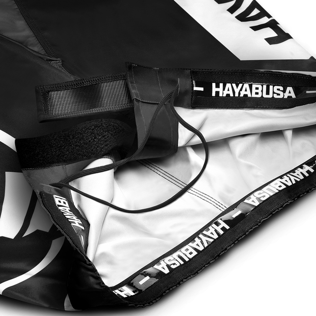Hayabusa MMA-Shorts Icon Lang - Schwarz/Weiss