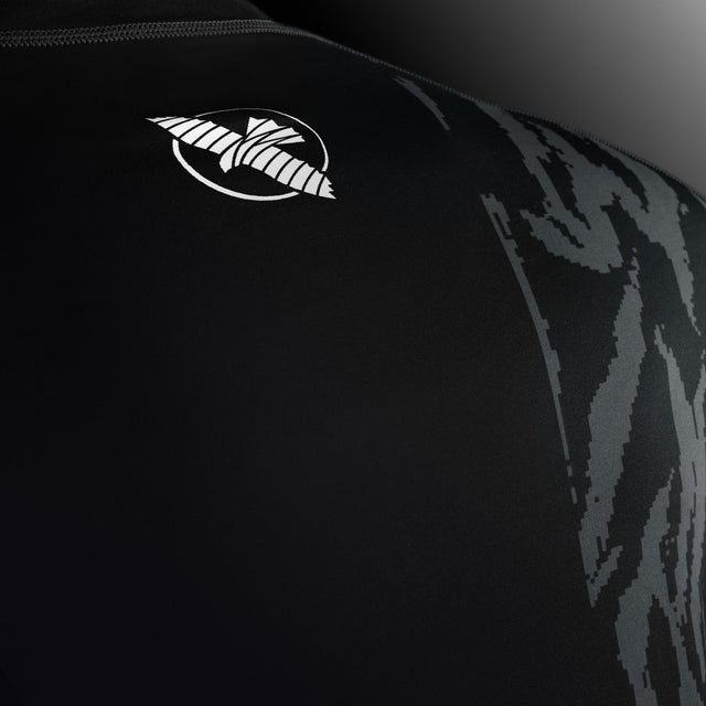 Hayabusa Rashguard Apex Langarm - Carbon-Schwarz