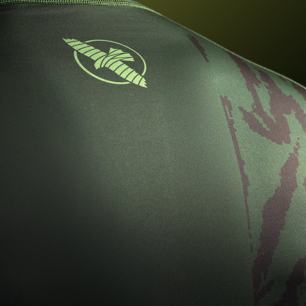 Hayabusa Rashguard Apex Langarm - Taktisch Grün