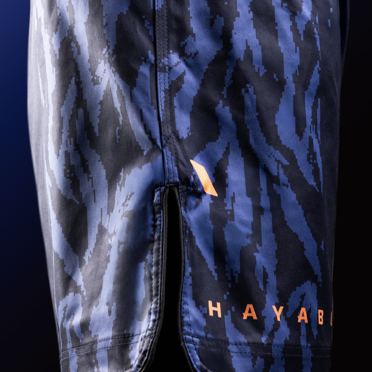 Hayabusa MMA-Shorts Apex Mid - Dunkelblau