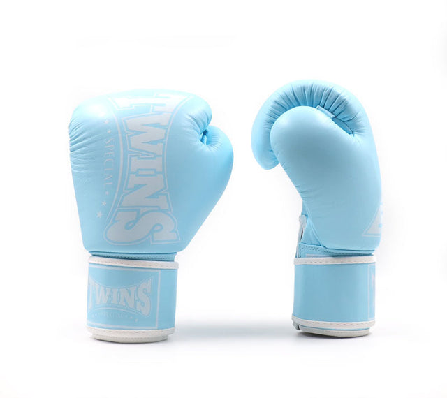 Twins Boxhandschuhe BGVL3 – Himmelblau