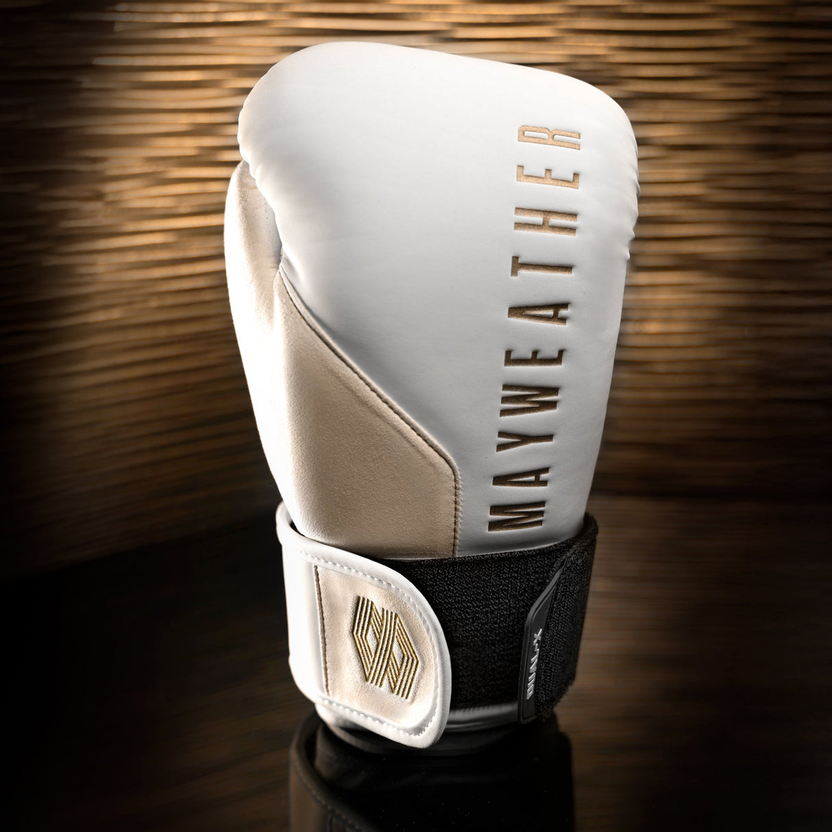 Hayabusa x Mayweather Boxhandschuhe Champ - Weiss/Gold