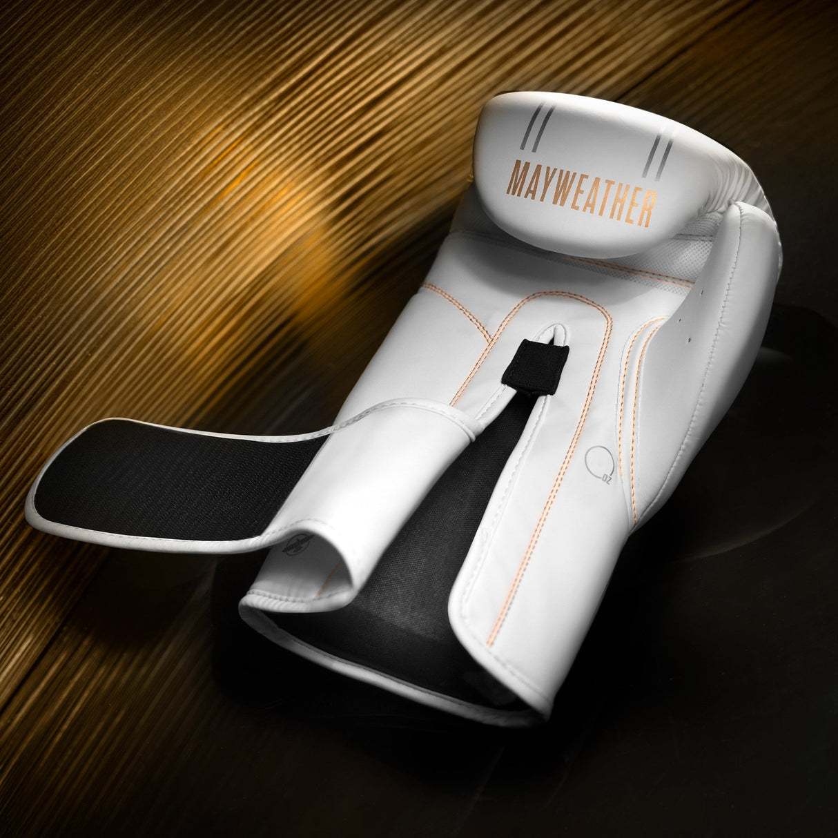 Hayabusa x Mayweather Bokshandschoenen Contender - Wit/Goud