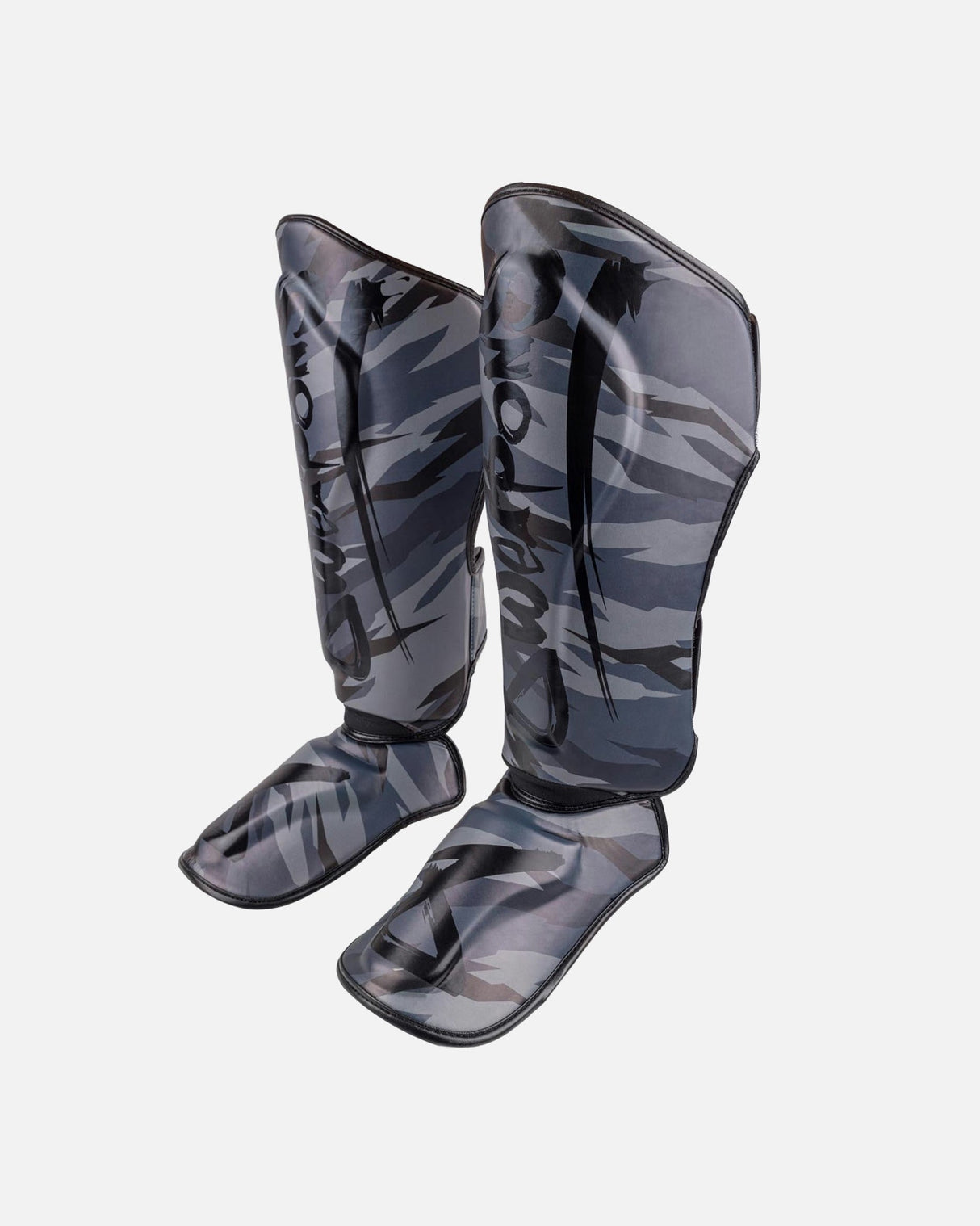8 WEAPONS Schienbeinschoner Unlimited 2.0 - Urban Camo