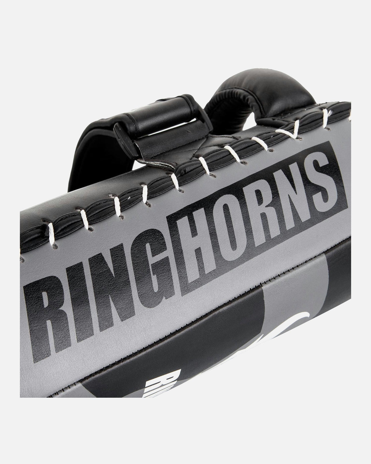 Ringhorns Charger by Venum Handpratzen – Schwarz