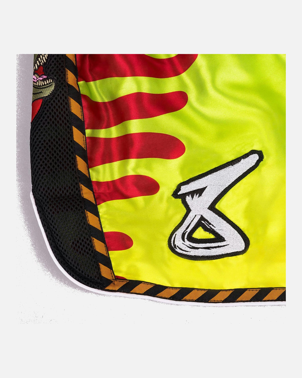 8 WEAPONS Muay-Thai-Shorts Jurassic - Neon Grün/Blutrot