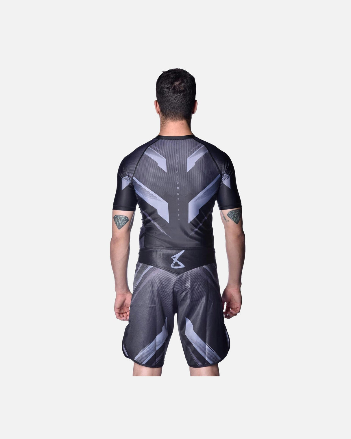 8 WEAPONS MMA Shorts Shift - Schwarz
