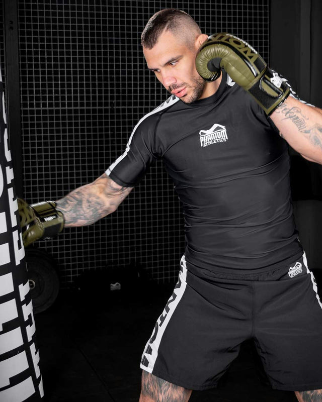 Phantom Athletics Rashguard EVO Apex Korte Mouwen - Zwart