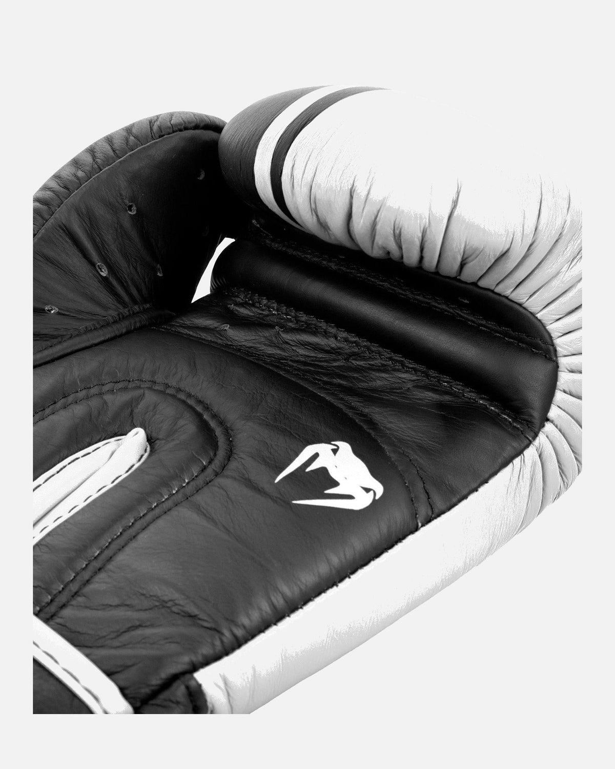 Venum Shield Pro Boxhandschuhe – Schwarz/Weiß