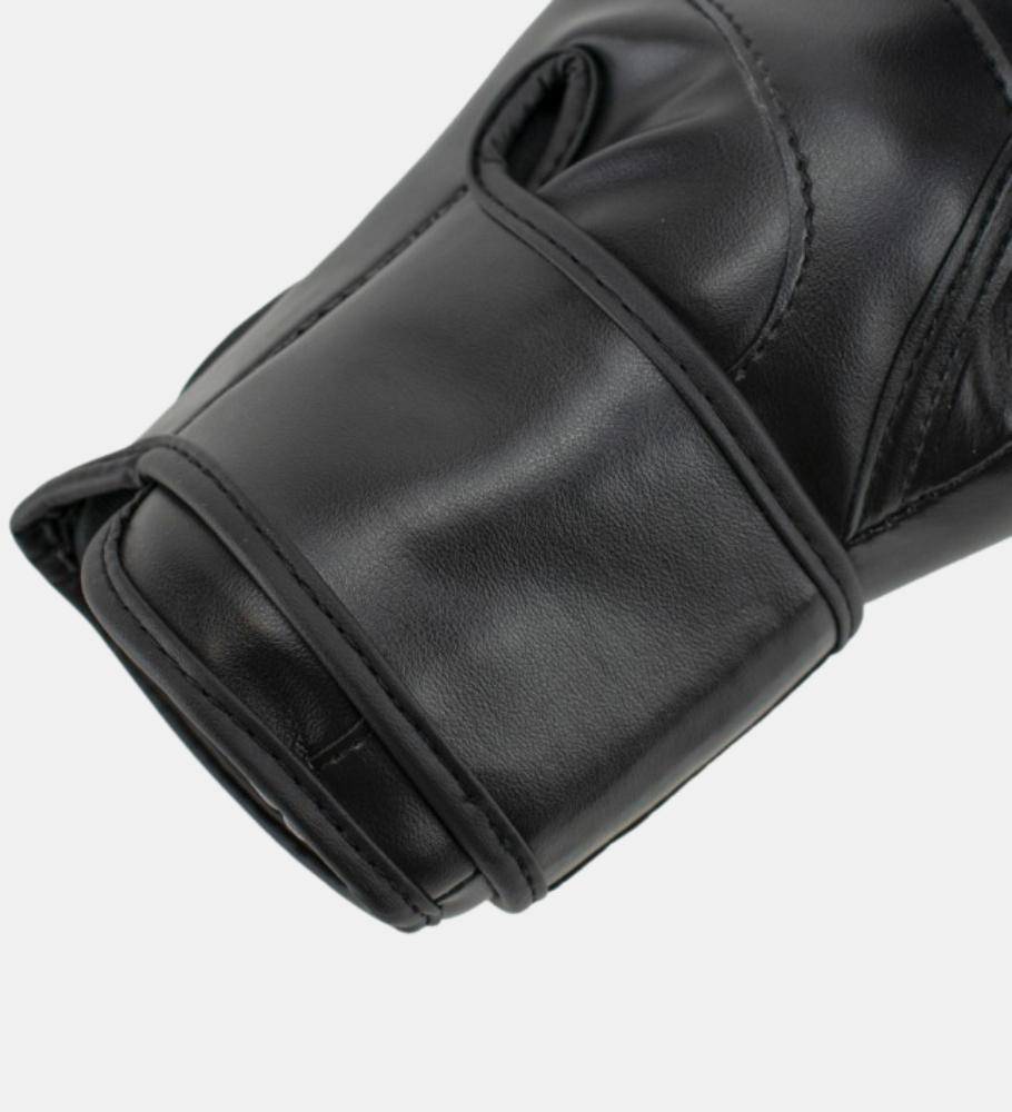 Super Pro Boxhandschuhe Champ - Schwarz/Gold - The Fight Company Deutschland