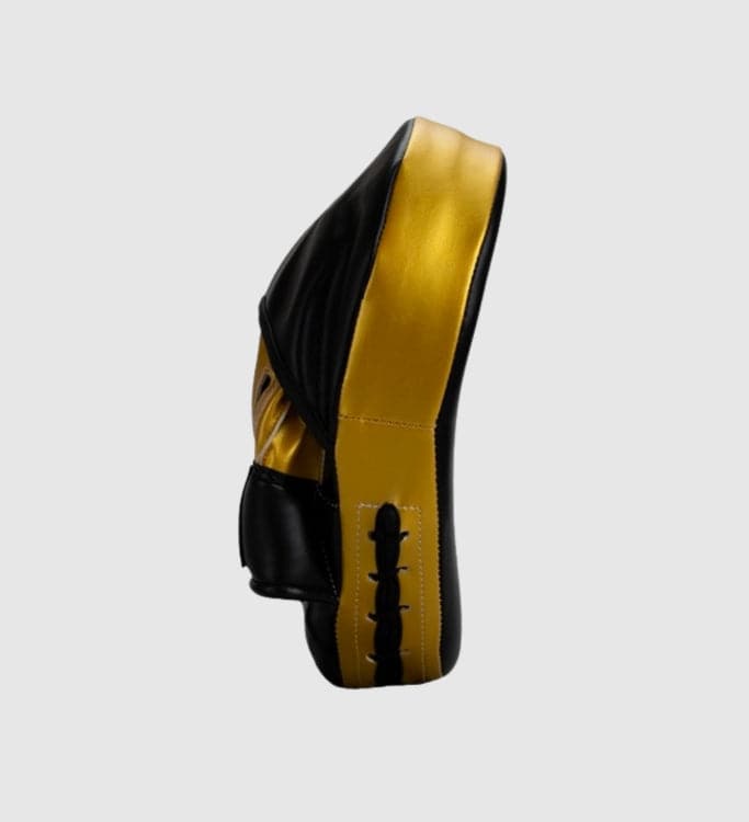 Super Pro Handpads Curved Kunstleer - Zwart/Goud - The Fight Company Deutschland