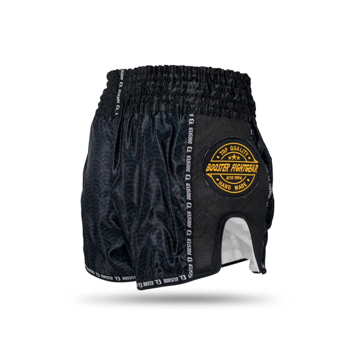 Booster Muay Thai Shorts Slugger Wave - Schwarz/Gold