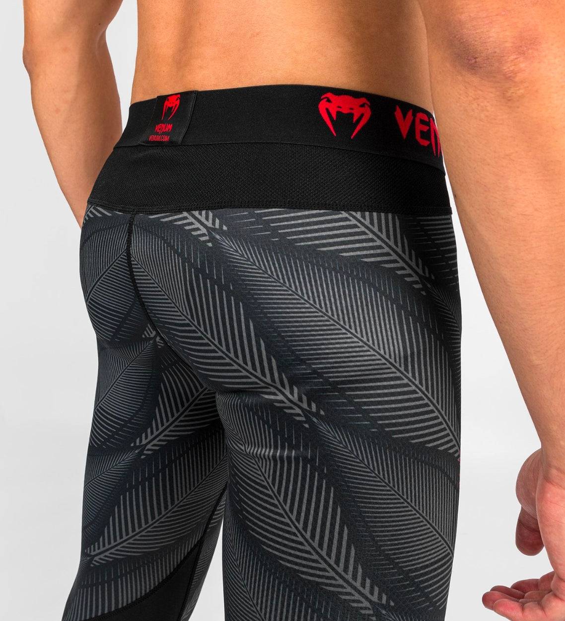 Venum Compression Pants Phantom - Schwarz/Grau/Rot - The Fight Company Deutschland