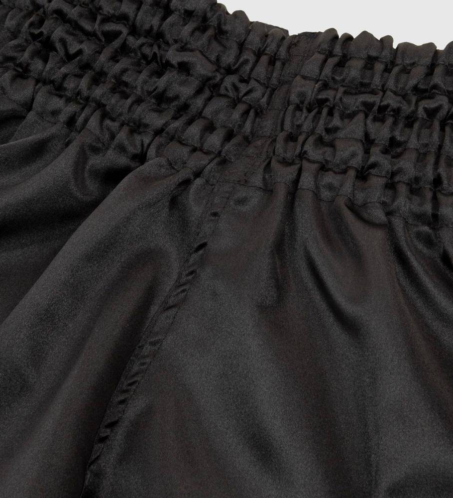 Venum Muay Thai Shorts Classic - Schwarz/Weiss - The Fight Company Deutschland