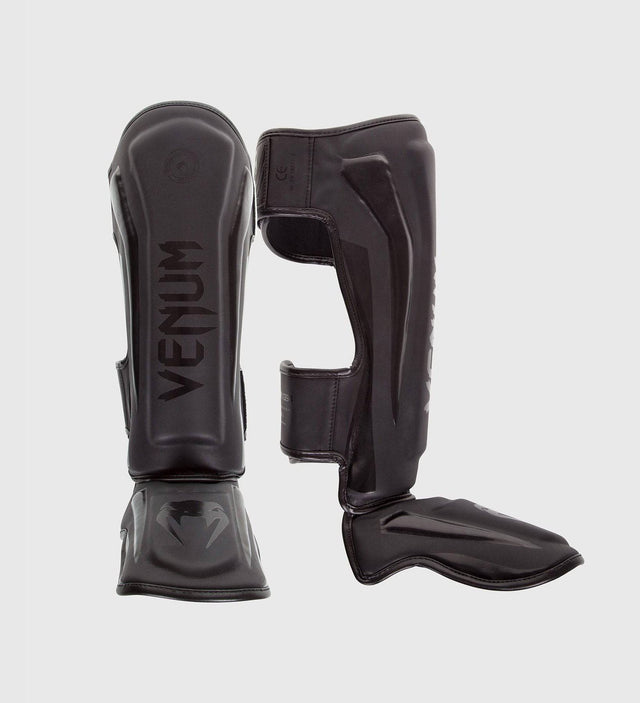 Venum Schienbeinschoner Elite - Schwarz/Schwarz - The Fight Company Deutschland