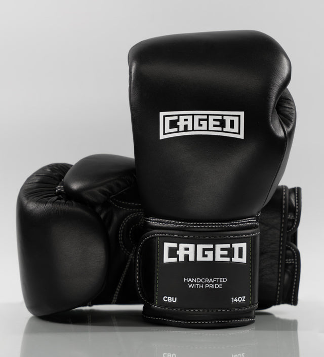 Caged Boxhandschuhe 'X' Series - Schwarz/Weiss - The Fight Company