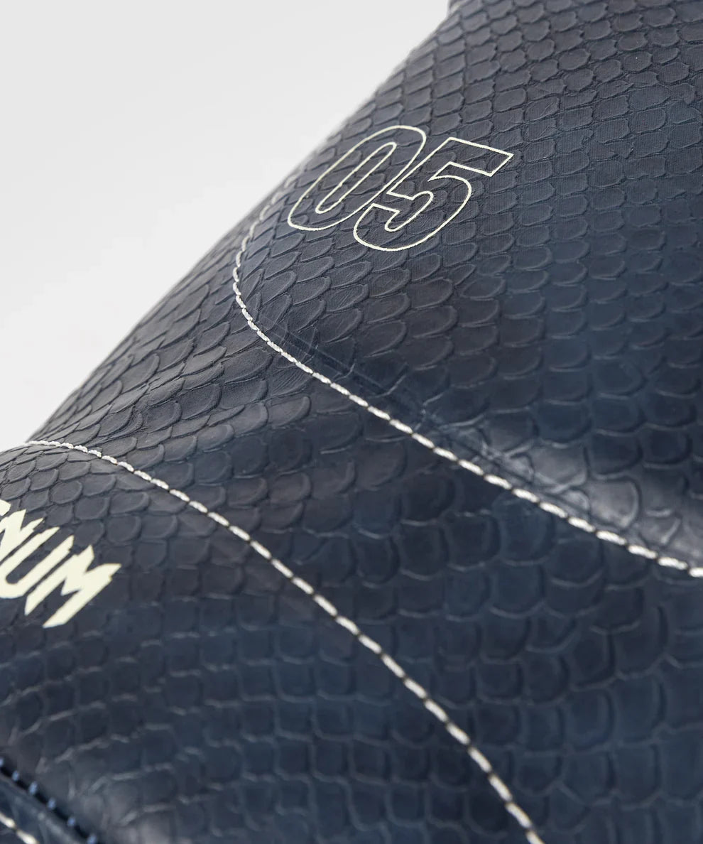 Venum Boxhandschuhe Impact Evo Scales – Nachtblau