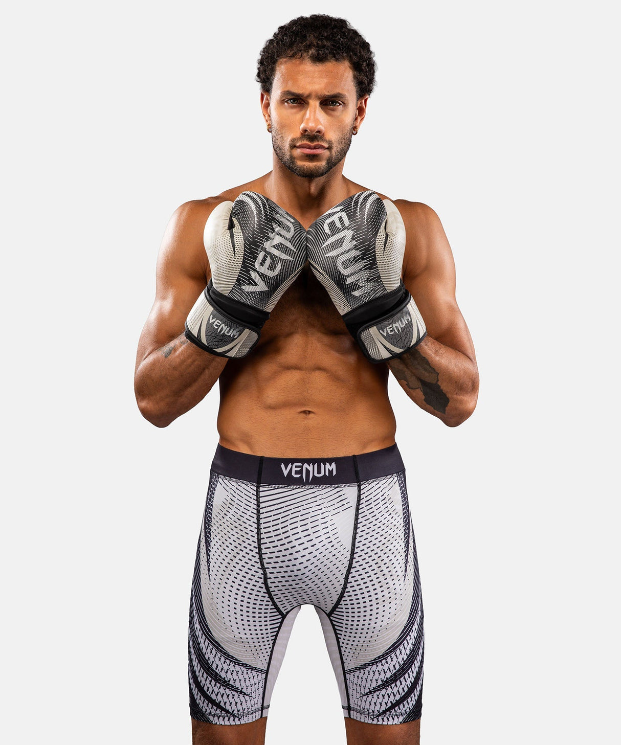 Venum Kompressionsshorts Galactic 3.0 – Offwhite/Schwarz