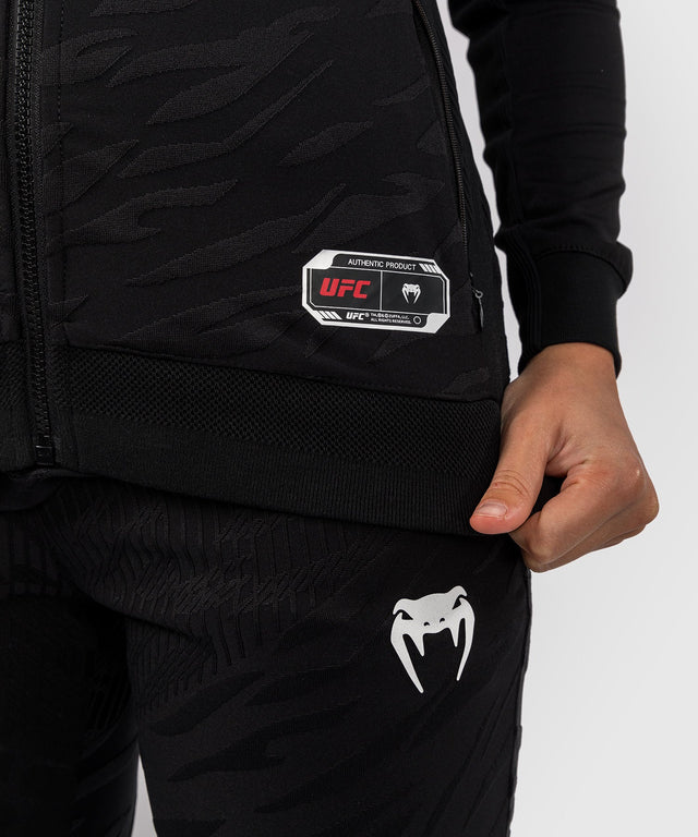 Venum UFC Hoodie Fusion Damen by Authentic Fight - Schwarz