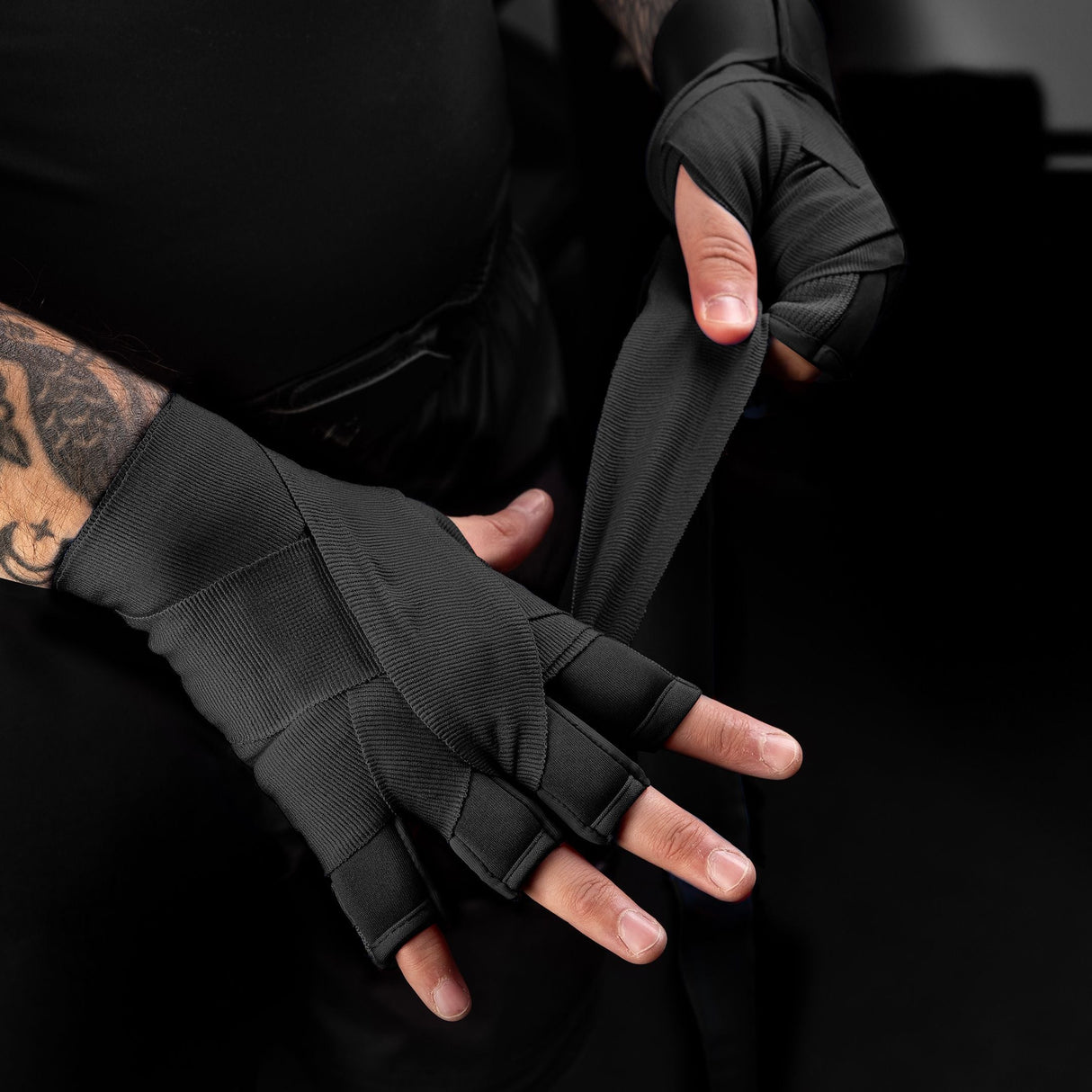 Hayabusa Handwraps Knuckle Guard - Schwarz