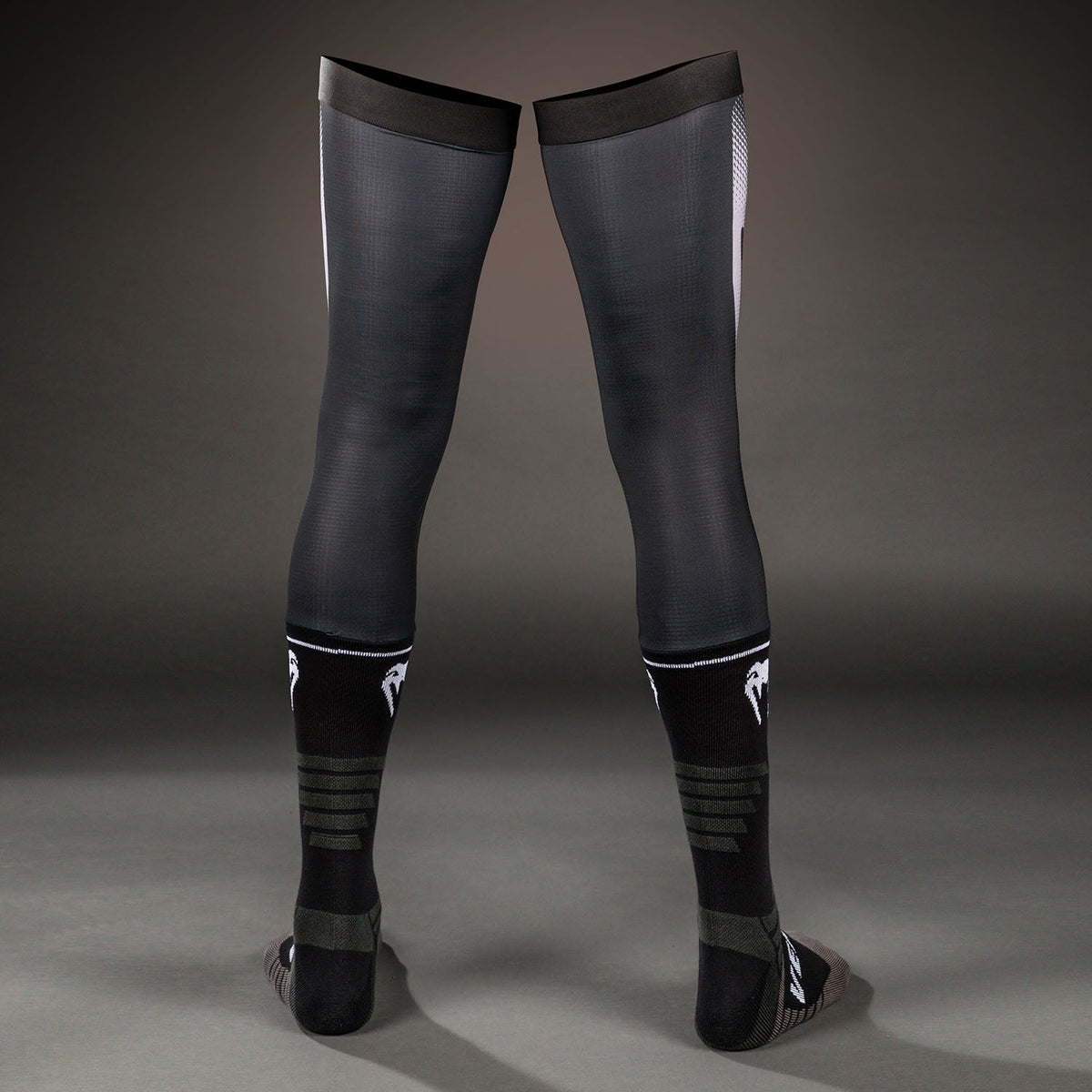 Venum MX Basics Socken - Schwarz/Weiß