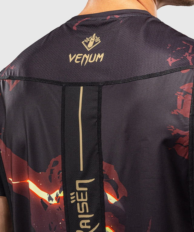 Venum T-Shirt x Jujutsu Kaisen Sukuna - Schwarz/Hellbeige