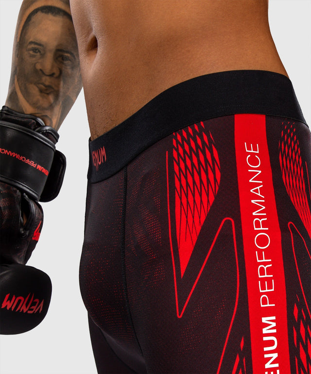 Venum Kompressionsshorts Amazonia Reborn - Schwarz/Rot