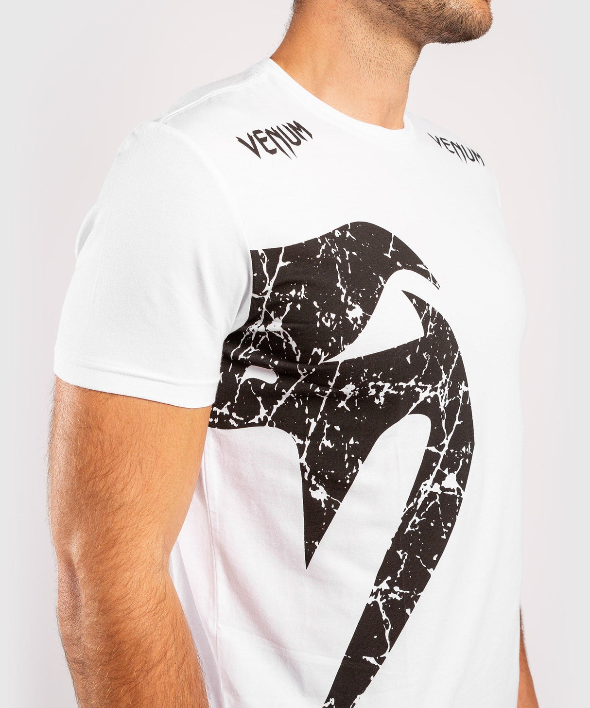 Venum T-Shirt Giant – Weiß