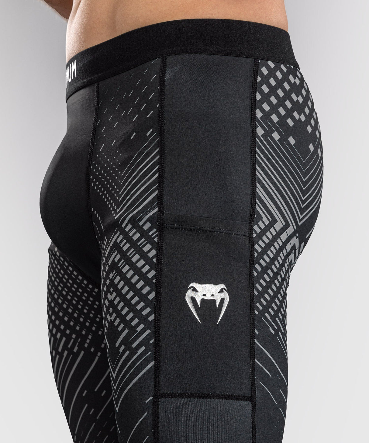 Venum Kompressionsshorts Midnight Fury – Schwarz/Grau/Silber