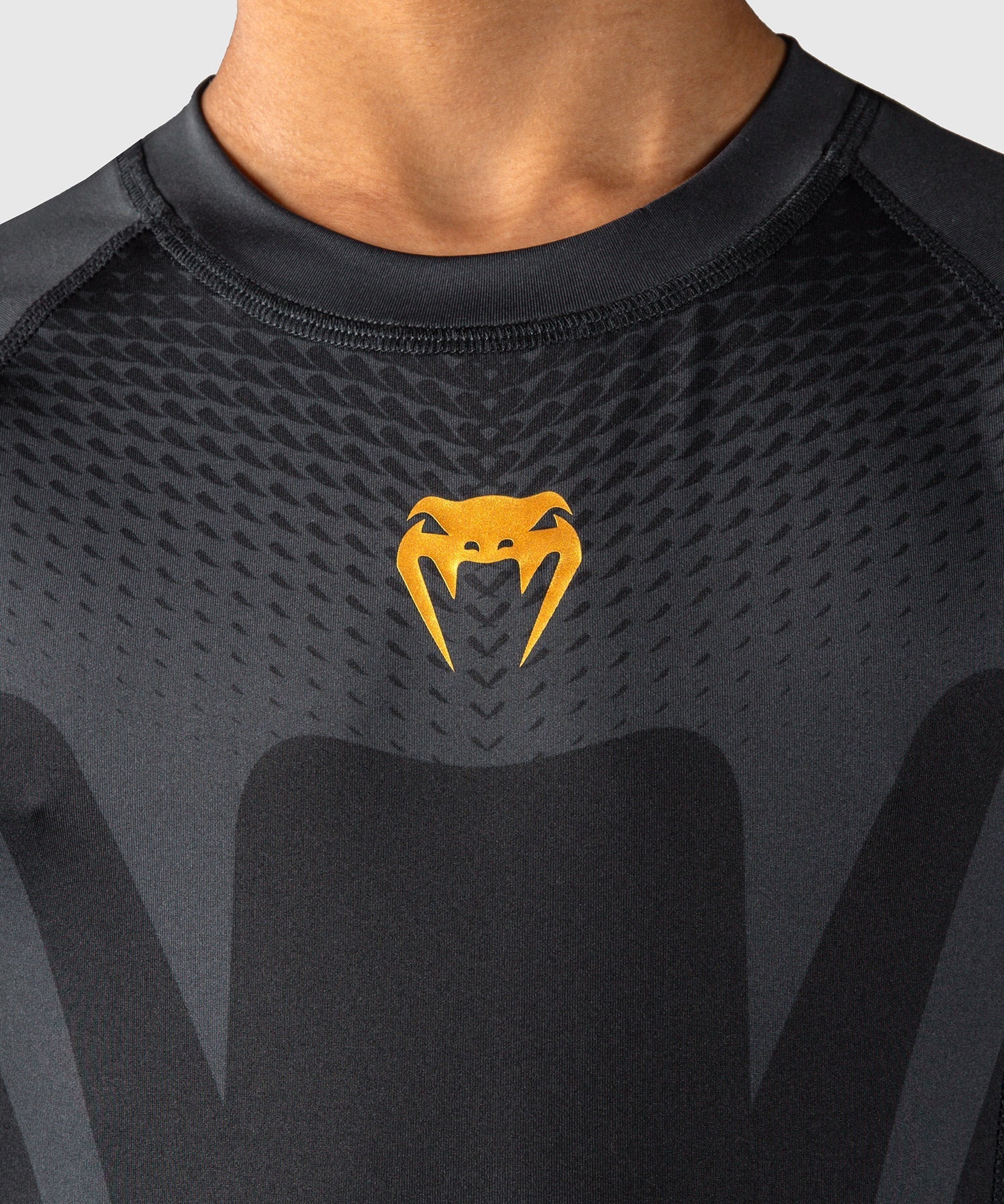 Venum Rashguard Attack Lange Ärmel Kinder - Schwarz/Gold
