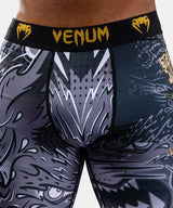 Venum Kompressionshose Wolf Atak - Schwarz/Grau