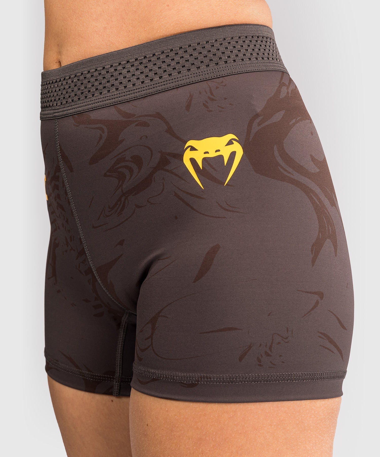 Venum UFC Kompressionsshorts Fusion Damen Fight Week - Braun