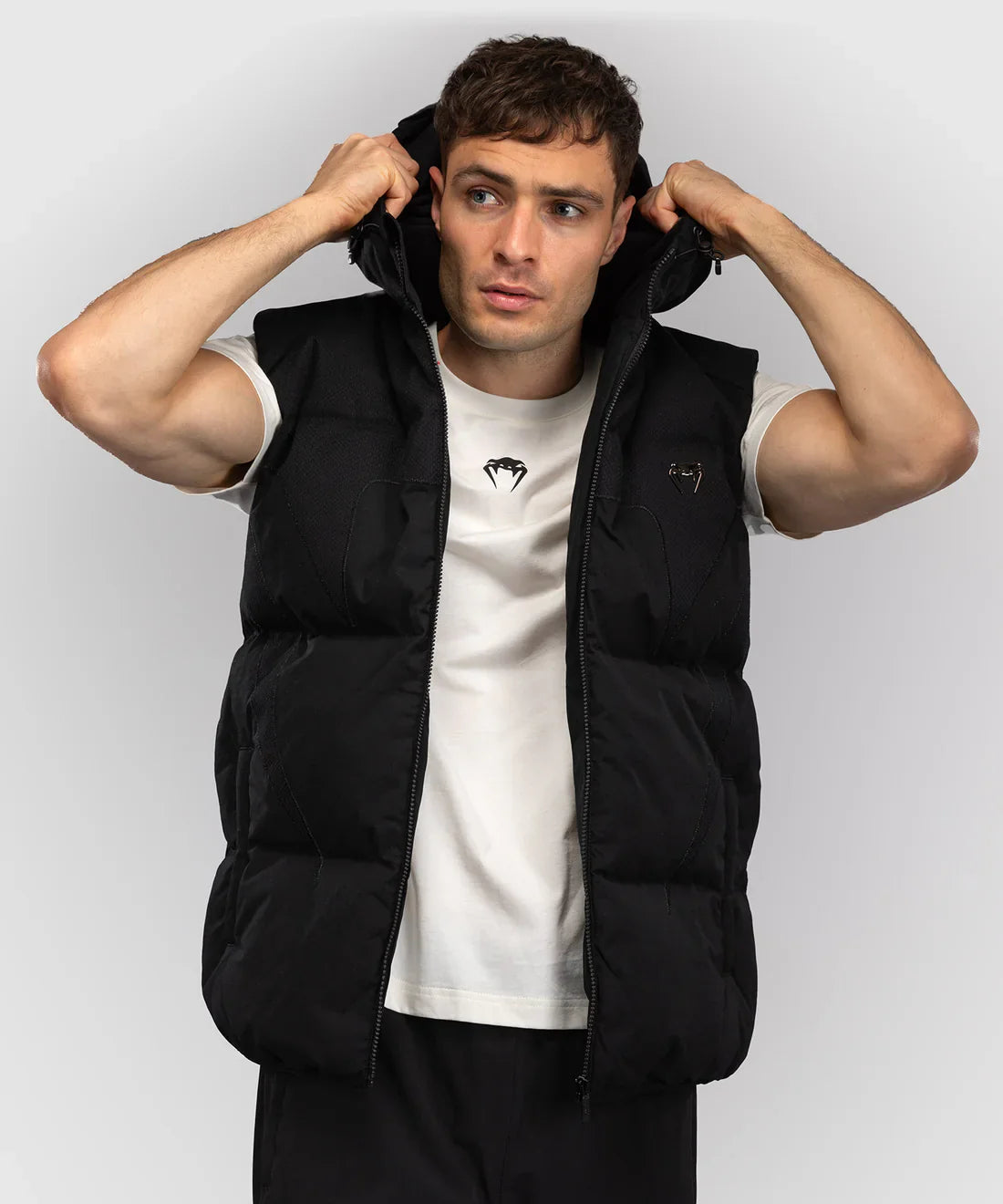 Venum Bodywarmer Attack Urban Gi Down – Schwarz