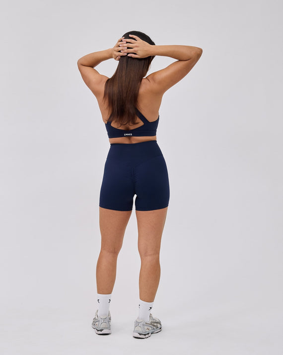 Caged Essential Shorts - Marineblau
