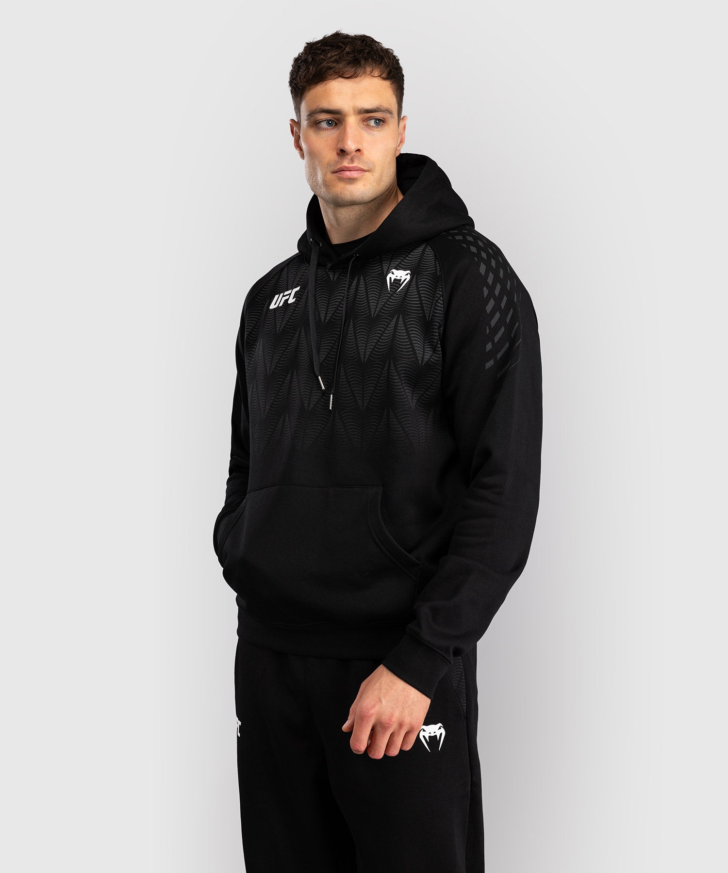 Venum UFC Hoodie Zenith - Schwarz