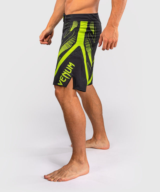 Venum MMA Shorts Amazonia Reborn - Schwarz/Grün