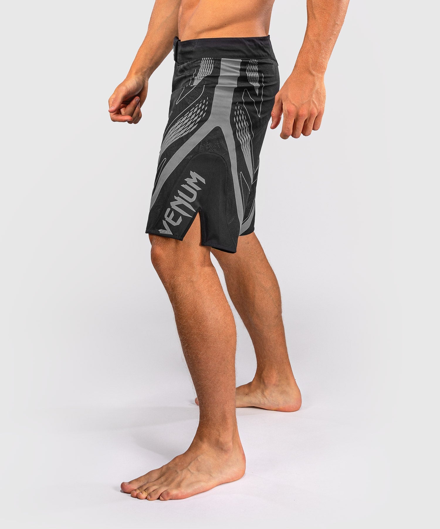 Venum MMA Shorts Amazonia Reborn - Schwarz/Grau