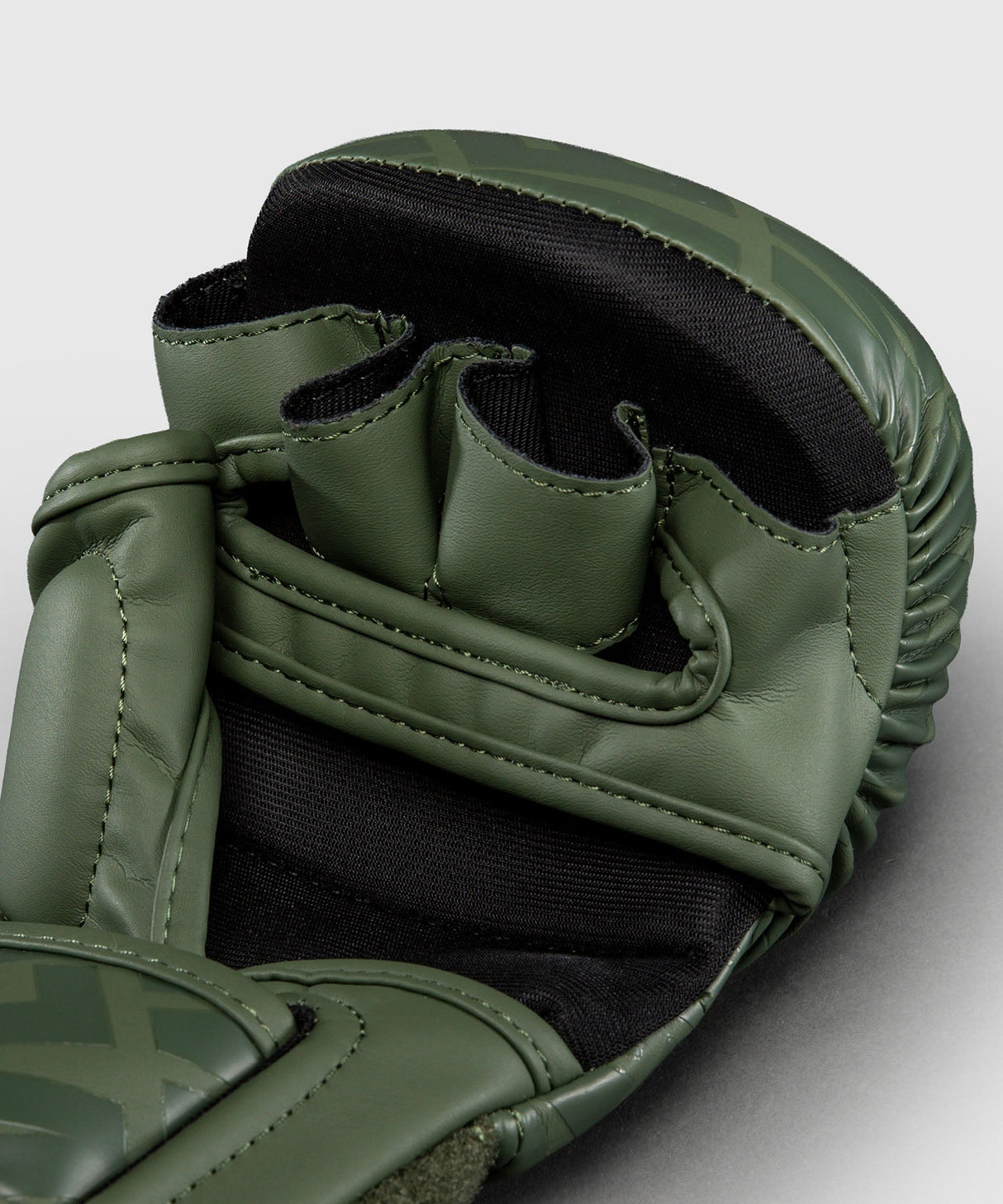 Venum MMA-Handschuhe Contender 1.5 XT 3D – Khaki