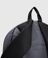 Venum Sporttas Essential L – Grau/Schwarz