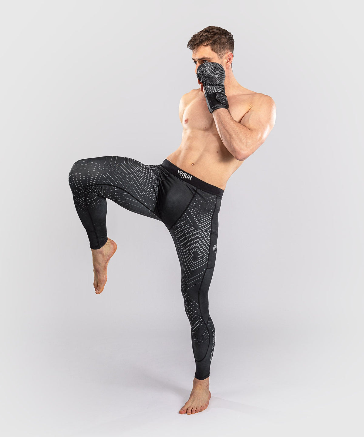 Venum Kompressionsshorts Midnight Fury – Schwarz/Grau/Silber