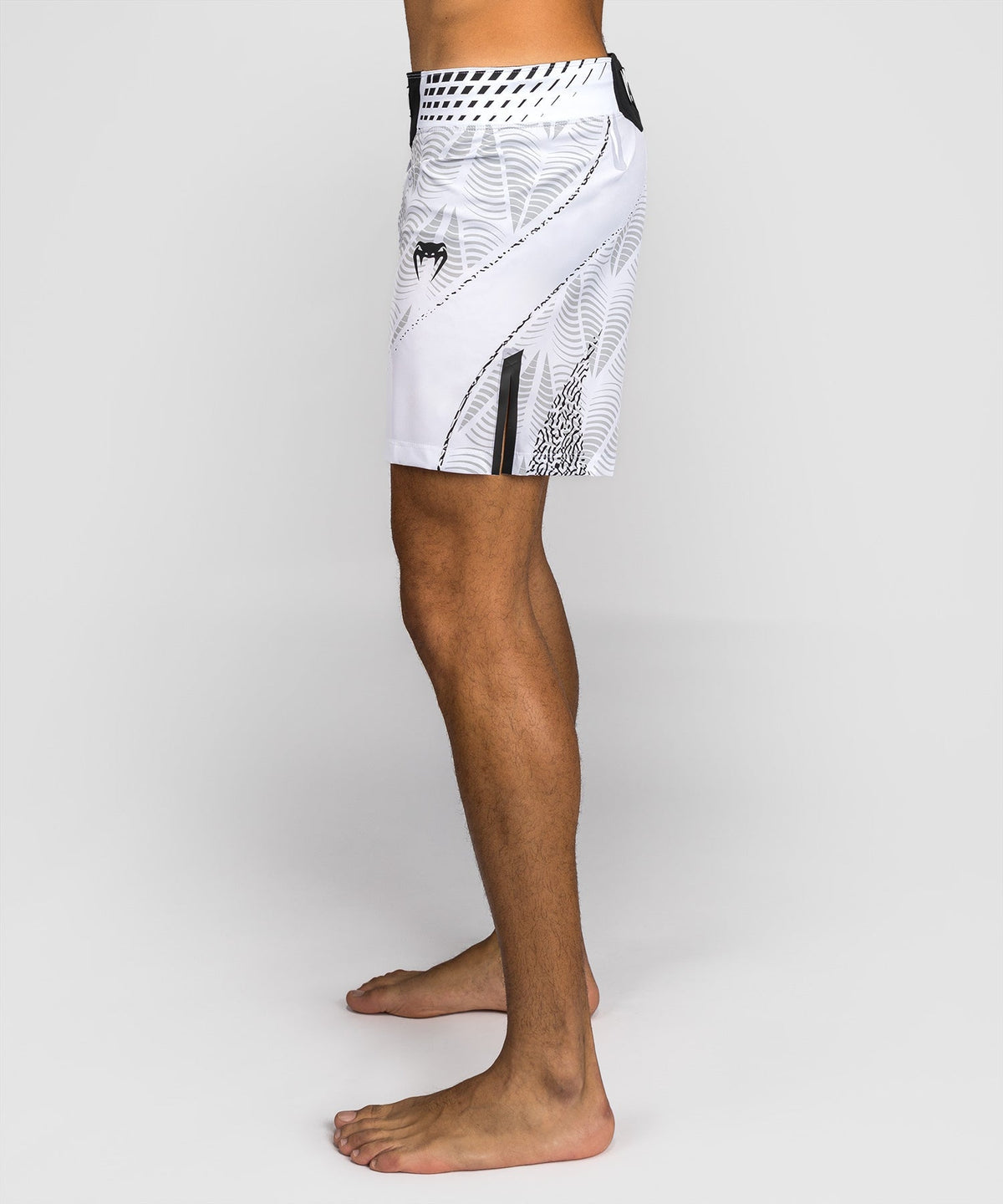 Venum UFC MMA Shorts Zenith - Weiß