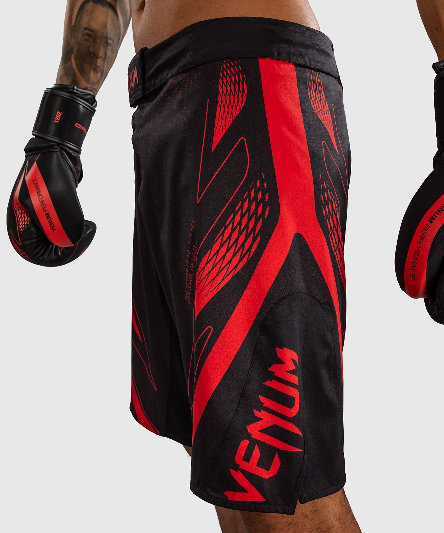 Venum MMA Shorts Amazonia Reborn - Schwarz/Rot
