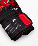 Venum Bokshandschoenen TEKKEN 8 Kazuya - Rood/Zwart - foto 4