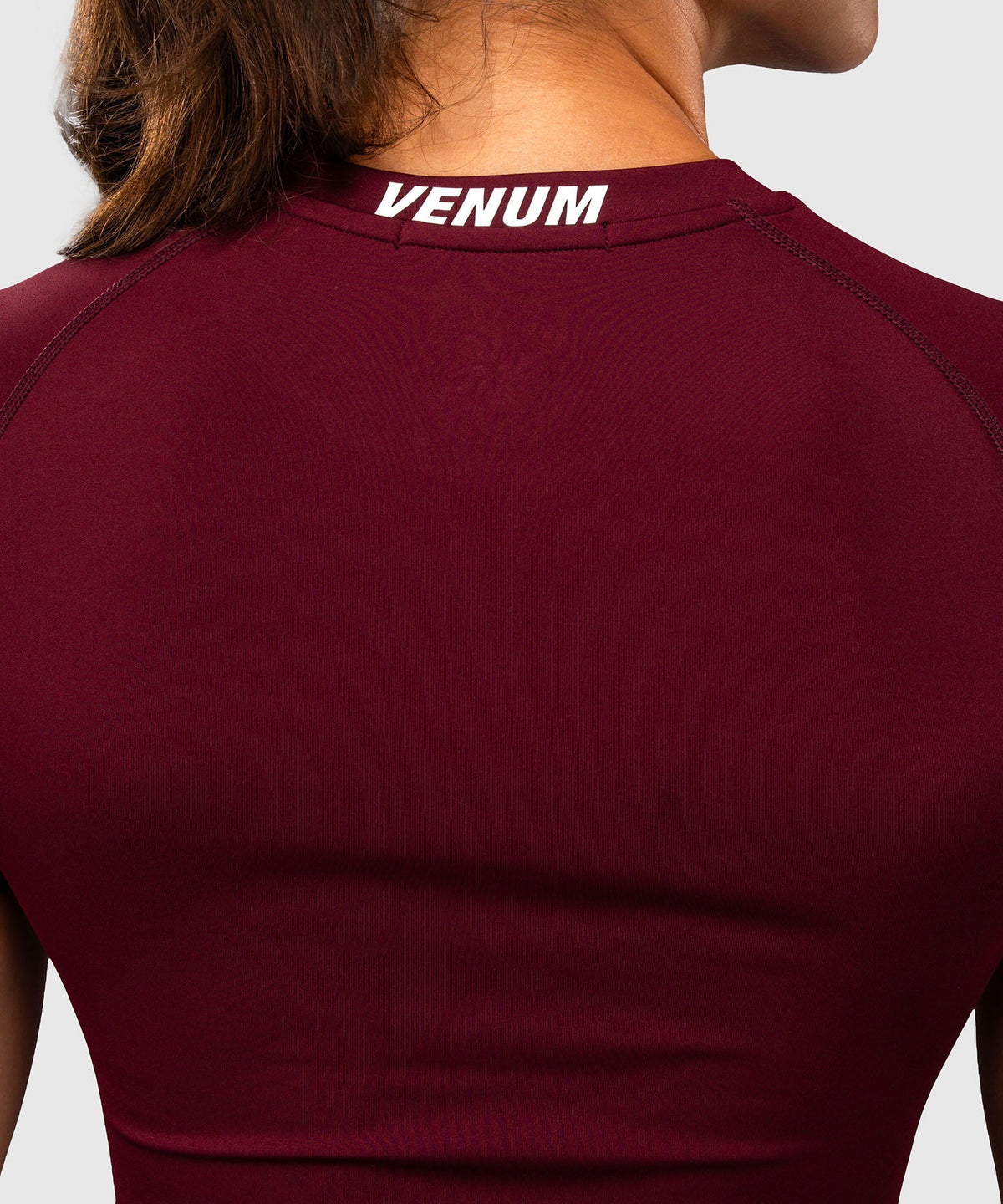 Venum Rashguard Aero XT Kurzarm - Pflaume