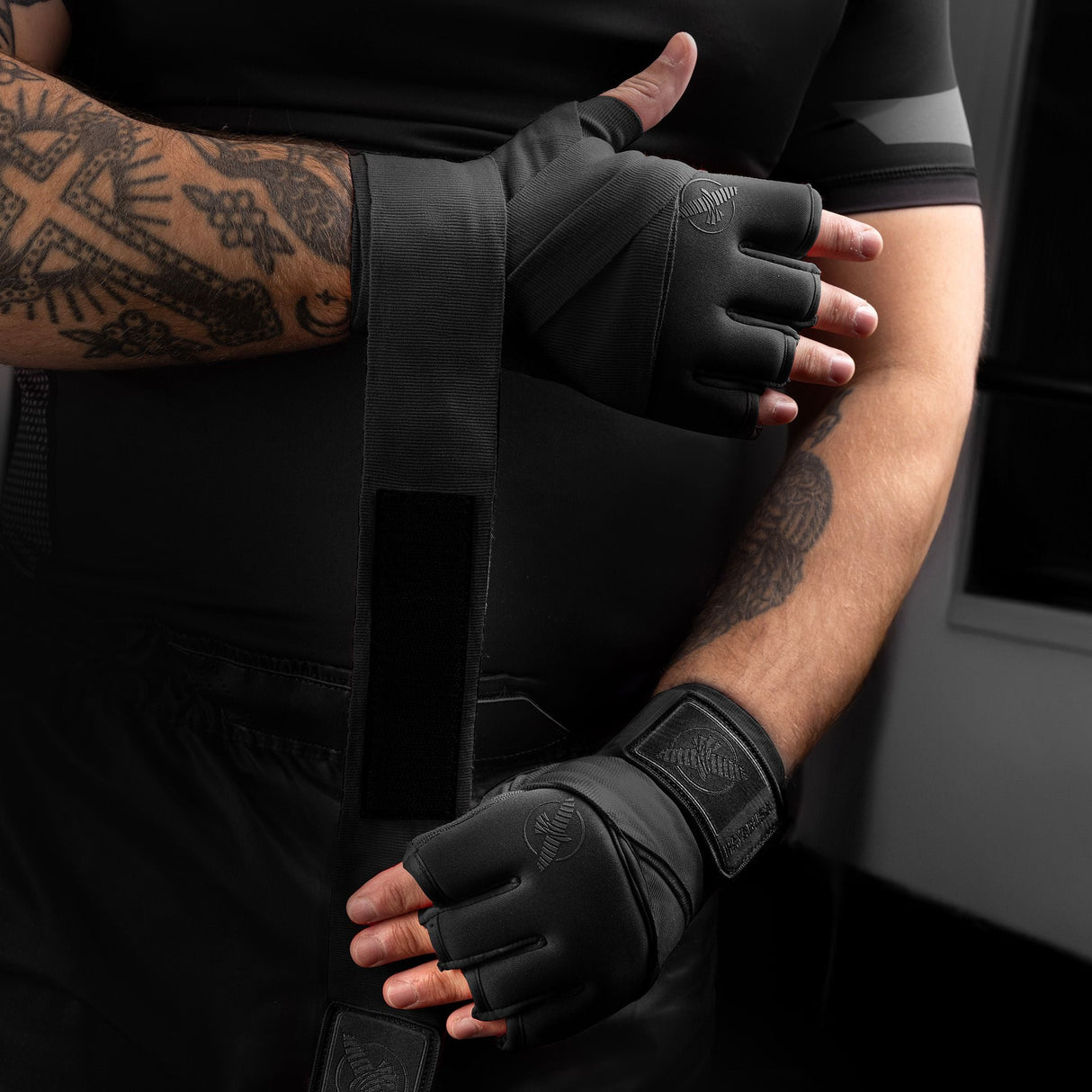 Hayabusa Handwraps Knuckle Guard - Schwarz