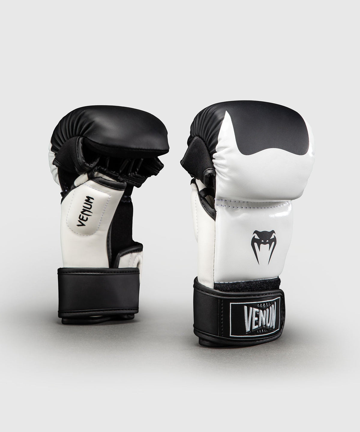 Venum MMA-Handschuhe Attack 2.0 – Schwarz/Weiß
