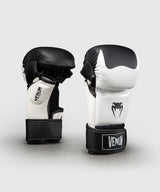 Venum MMA-Handschuhe Attack 2.0 – Schwarz/Weiß