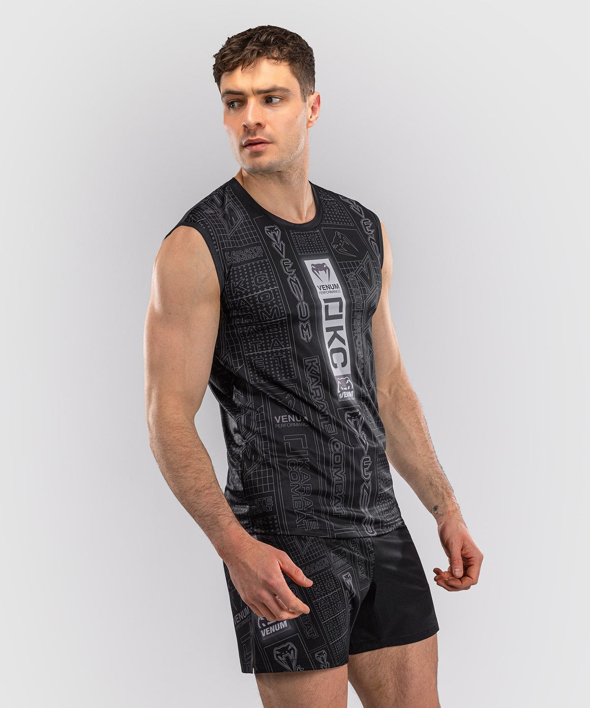 Venum Tank Top Karate Combat – Schwarz/Grau