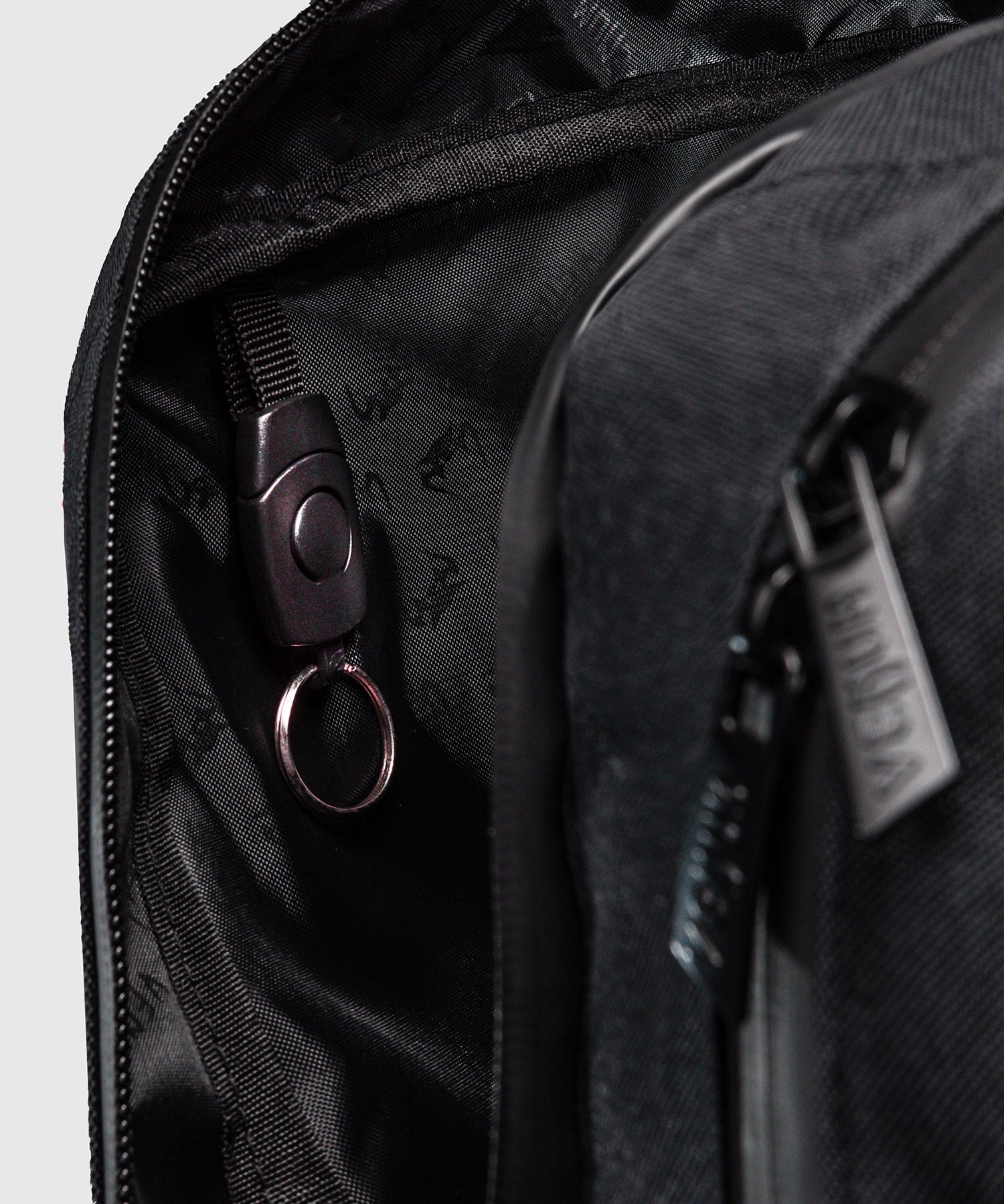 Venum Rucksack Amazonia Reborn L - Schwarz/Rot