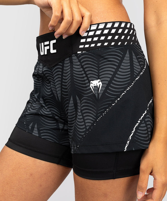 Venum Shorts UFC MMA Zenith Damen - Schwarz
